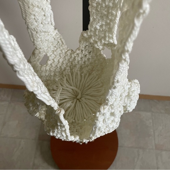 Vintage Boho Macrame Plant Hanger Braided Bohemian Home Decor Hand Made - Picture 6 of 8